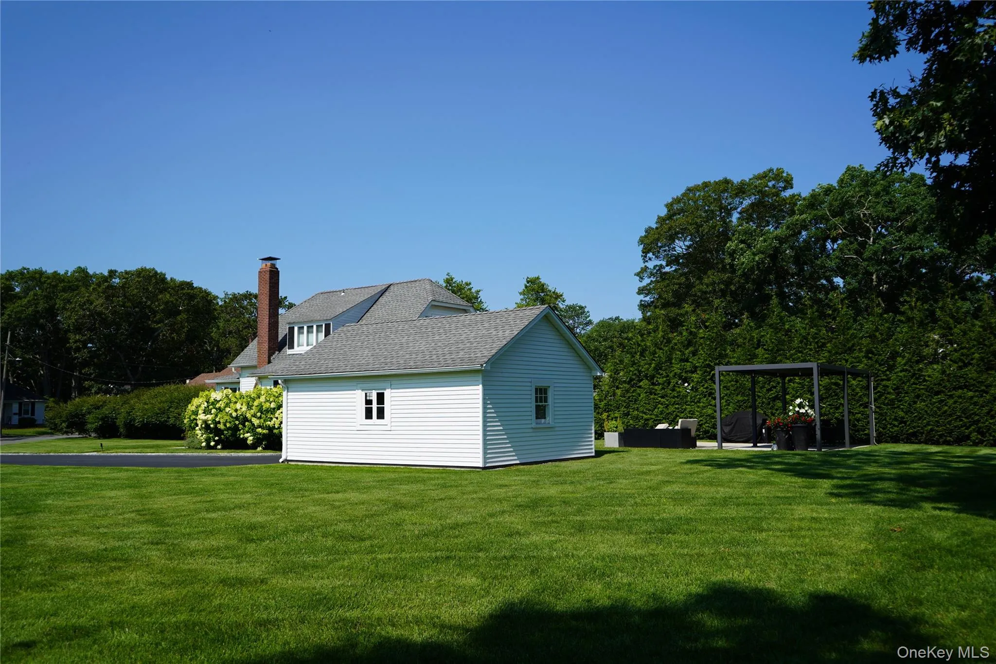 24 Pegs Lane, Riverhead, NY, 3 Bedrooms Bedrooms, 6 Rooms Rooms,2 BathroomsBathrooms,Residential,For Rent,Pegs,0,929313 24 Pegs Lane, Riverhead, NY, 3 Bedrooms Bedrooms, 6 Rooms Rooms,2 BathroomsBathrooms,Residential,For Rent,Pegs,0,929313