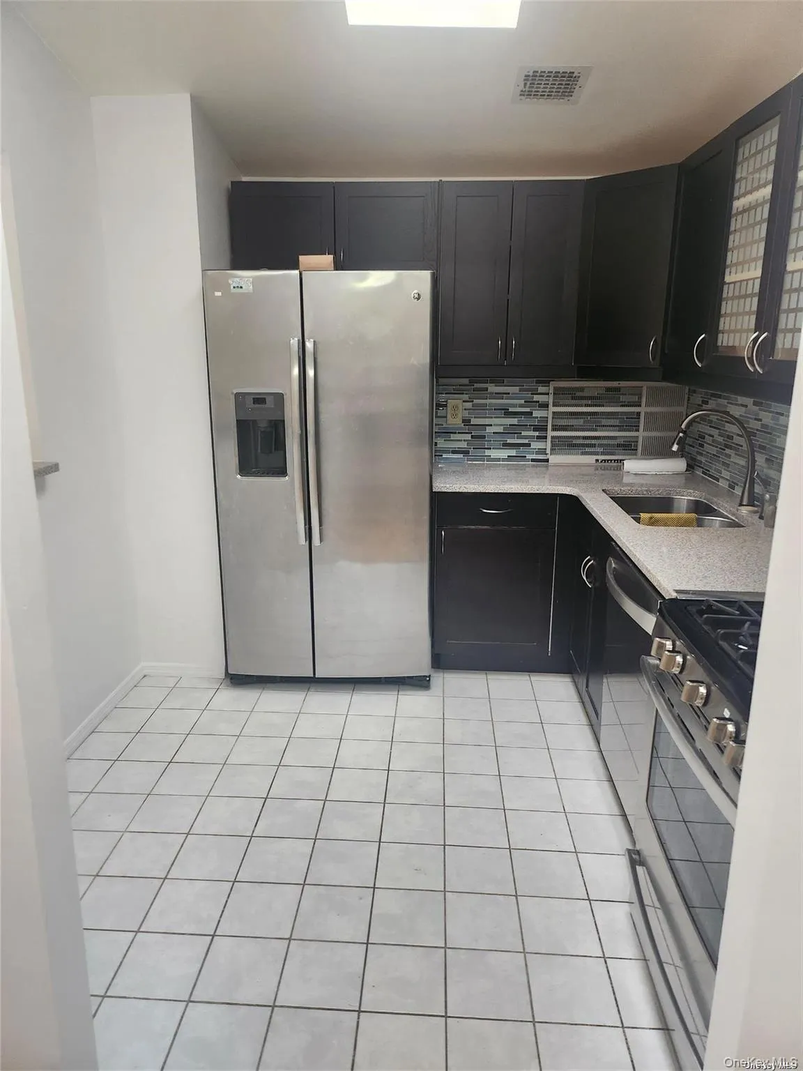 82-74 Country Pointe Circle, New York, NY, 3 Bedrooms Bedrooms, 7 Rooms Rooms,3 BathroomsBathrooms,Residential Lease,Idx,Country Pointe,0,929338 82-74 Country Pointe Circle, New York, NY, 3 Bedrooms Bedrooms, 7 Rooms Rooms,3 BathroomsBathrooms,Residential Lease,Idx,Country Pointe,0,929338