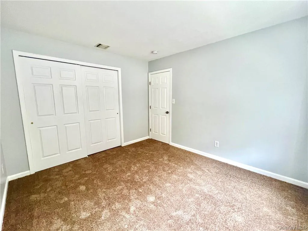 51 Woodlake Drive, Middletown, NY, 3 Bedrooms Bedrooms, 7 Rooms Rooms,1 BathroomBathrooms,Residential Lease,Idx,Woodlake,0,929469 51 Woodlake Drive, Middletown, NY, 3 Bedrooms Bedrooms, 7 Rooms Rooms,1 BathroomBathrooms,Residential Lease,Idx,Woodlake,0,929469