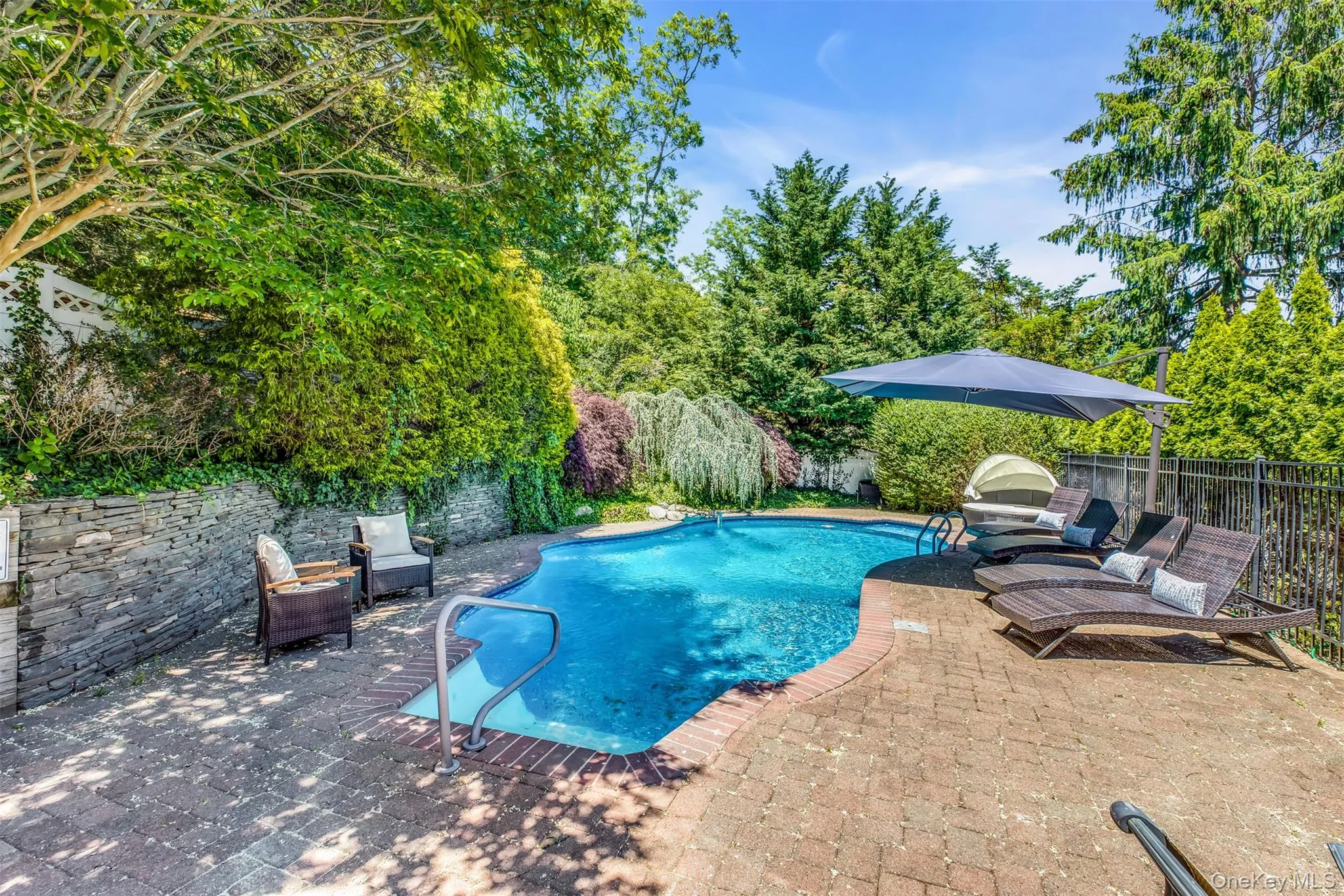 345 Colonial Road, Southold, NY, 3 Bedrooms Bedrooms, 12 Rooms Rooms,3 BathroomsBathrooms,Residential Lease,For Rent,Colonial,0,929485 345 Colonial Road, Southold, NY, 3 Bedrooms Bedrooms, 12 Rooms Rooms,3 BathroomsBathrooms,Residential Lease,For Rent,Colonial,0,929485