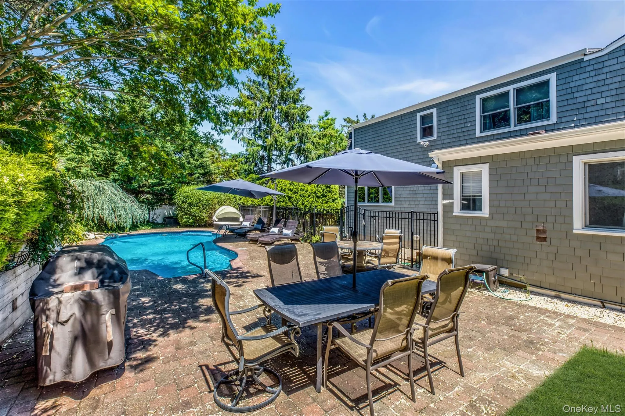 345 Colonial Road, Southold, NY, 3 Bedrooms Bedrooms, 12 Rooms Rooms,3 BathroomsBathrooms,Residential Lease,For Rent,Colonial,0,929485 345 Colonial Road, Southold, NY, 3 Bedrooms Bedrooms, 12 Rooms Rooms,3 BathroomsBathrooms,Residential Lease,For Rent,Colonial,0,929485