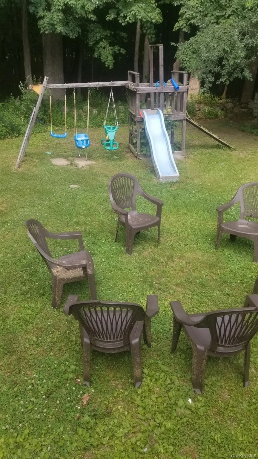 7 Merriewold Lane, Monroe, NY, 3 Bedrooms Bedrooms, 6 Rooms Rooms,2 BathroomsBathrooms,Residential Lease,Idx,Merriewold,0,929575 7 Merriewold Lane, Monroe, NY, 3 Bedrooms Bedrooms, 6 Rooms Rooms,2 BathroomsBathrooms,Residential Lease,Idx,Merriewold,0,929575