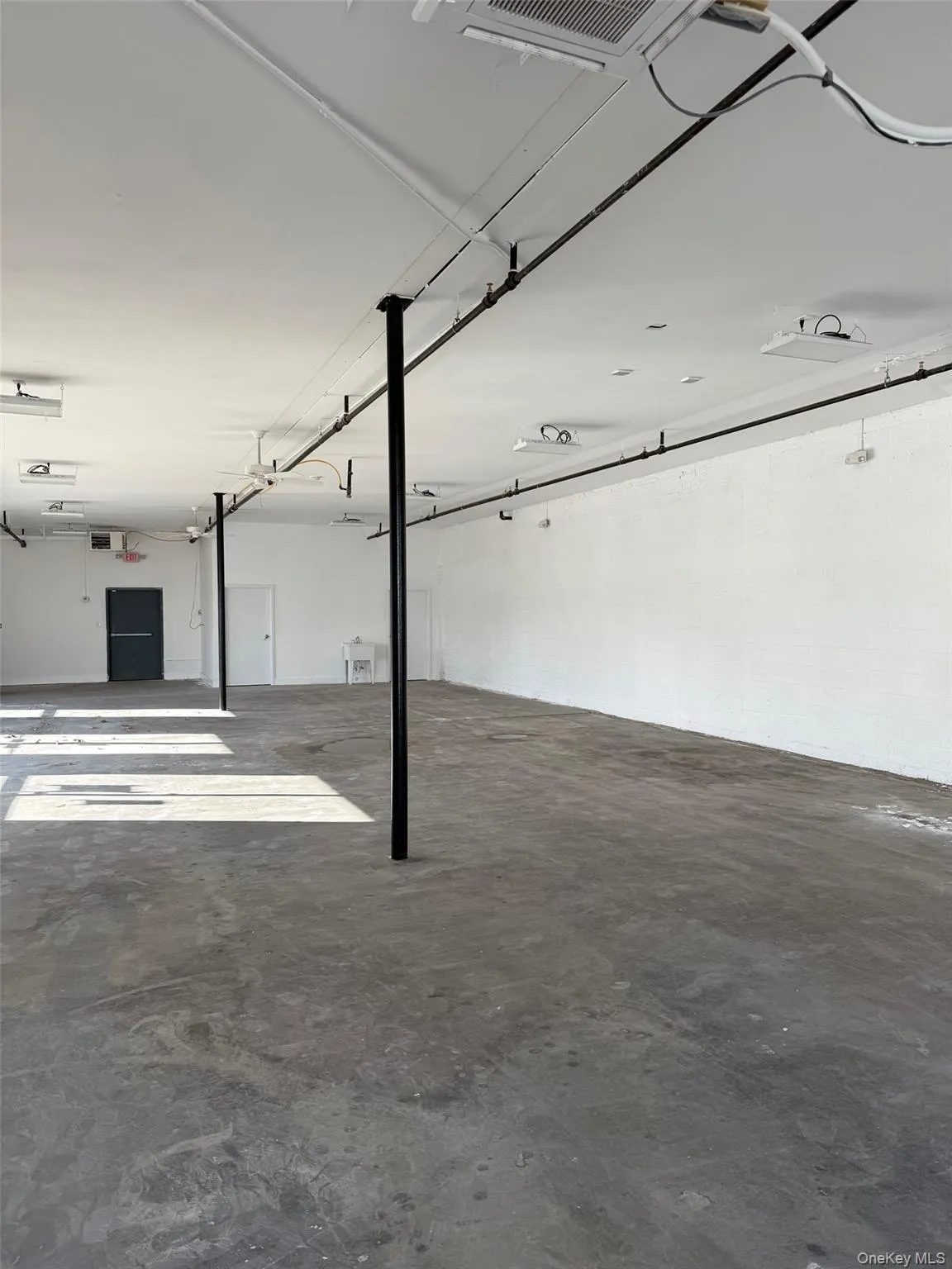 411 Broadway, Newburgh (city), NY, ,Commercial Lease,Idx,Broadway,0,929670 411 Broadway, Newburgh (city), NY, ,Commercial Lease,Idx,Broadway,0,929670