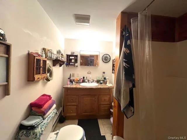 250 County Road 21, Highland, NY, 3 Bedrooms Bedrooms, 5 Rooms Rooms,2 BathroomsBathrooms,Residential,For Rent,County Road 21,0,929717 250 County Road 21, Highland, NY, 3 Bedrooms Bedrooms, 5 Rooms Rooms,2 BathroomsBathrooms,Residential,For Rent,County Road 21,0,929717