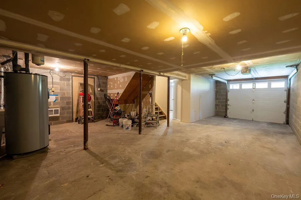 Lower Level/Garage Lower Level/Garage