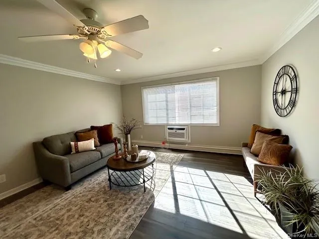 11 South Saxon Avenue, Islip, NY, 1 Bedroom Bedrooms, 4 Rooms Rooms,1 BathroomBathrooms,Residential Lease,Idx,South Saxon,0,929838 11 South Saxon Avenue, Islip, NY, 1 Bedroom Bedrooms, 4 Rooms Rooms,1 BathroomBathrooms,Residential Lease,Idx,South Saxon,0,929838