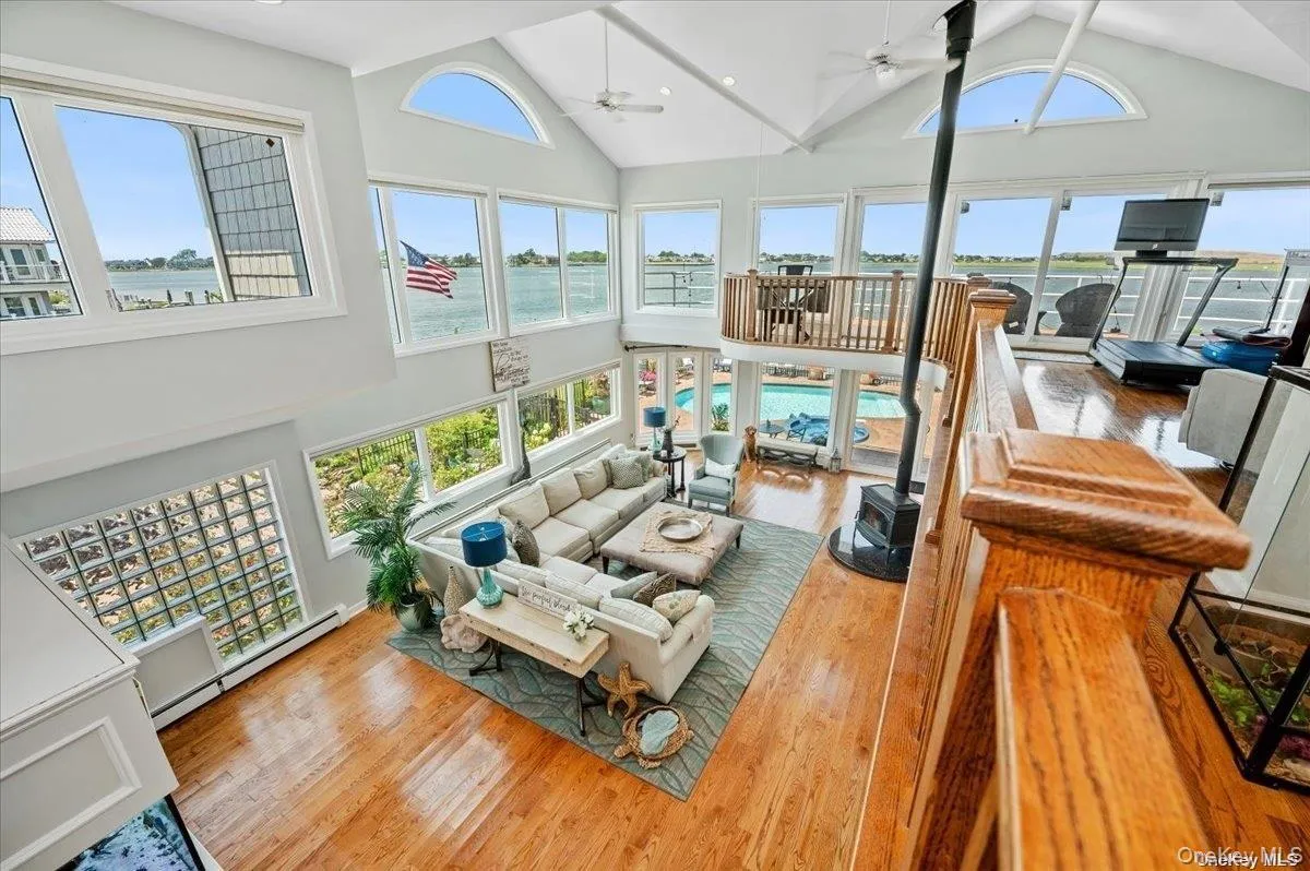 94 Heron Street, Long Beach, NY, 5 Bedrooms Bedrooms, 10 Rooms Rooms,3 BathroomsBathrooms,Residential Lease,Idx,Heron,0,929870 94 Heron Street, Long Beach, NY, 5 Bedrooms Bedrooms, 10 Rooms Rooms,3 BathroomsBathrooms,Residential Lease,Idx,Heron,0,929870