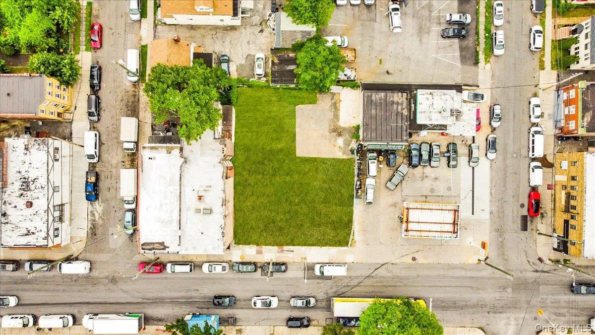 Drone / aerial view Drone / aerial view
