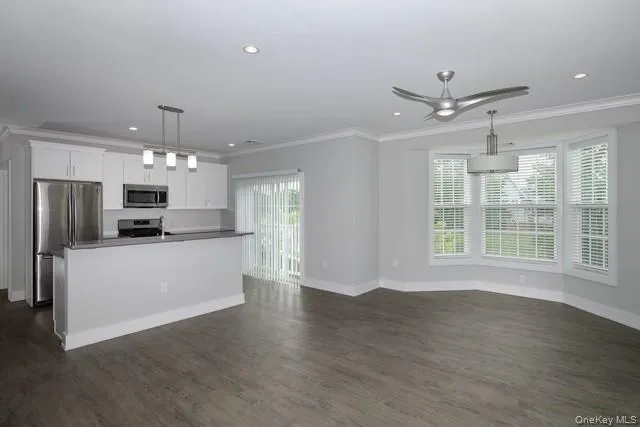 75 Circle Drive, Islip, NY, 2 Bedrooms Bedrooms, 6 Rooms Rooms,2 BathroomsBathrooms,Residential Lease,Idx,Circle,0,929968 75 Circle Drive, Islip, NY, 2 Bedrooms Bedrooms, 6 Rooms Rooms,2 BathroomsBathrooms,Residential Lease,Idx,Circle,0,929968