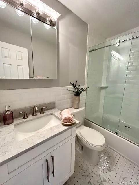 285 Victorian Court, Brookhaven, NY, 2 Bedrooms Bedrooms, 6 Rooms Rooms,2 BathroomsBathrooms,Residential Lease,Idx,Victorian,0,930019 285 Victorian Court, Brookhaven, NY, 2 Bedrooms Bedrooms, 6 Rooms Rooms,2 BathroomsBathrooms,Residential Lease,Idx,Victorian,0,930019