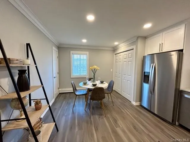 285 Victorian Court, Brookhaven, NY, 2 Bedrooms Bedrooms, 6 Rooms Rooms,2 BathroomsBathrooms,Residential Lease,Idx,Victorian,0,930019 285 Victorian Court, Brookhaven, NY, 2 Bedrooms Bedrooms, 6 Rooms Rooms,2 BathroomsBathrooms,Residential Lease,Idx,Victorian,0,930019