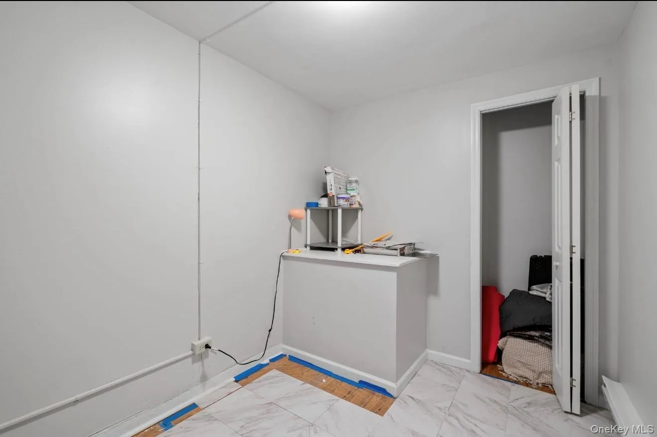 29 Hooker Ave, Poughkeepsie, NY, 2 Bedrooms Bedrooms, 5 Rooms Rooms,1 BathroomBathrooms,Residential Lease,Idx,Hooker Ave,0,930041 29 Hooker Ave, Poughkeepsie, NY, 2 Bedrooms Bedrooms, 5 Rooms Rooms,1 BathroomBathrooms,Residential Lease,Idx,Hooker Ave,0,930041