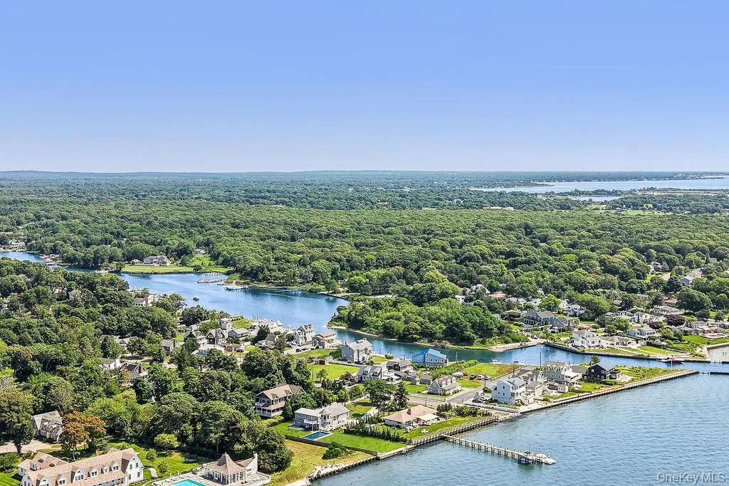 140 Ocean Avenue, Brookhaven, NY, 4 Bedrooms Bedrooms, 12 Rooms Rooms,2 BathroomsBathrooms,Residential,For Rent,Ocean,0,930104 140 Ocean Avenue, Brookhaven, NY, 4 Bedrooms Bedrooms, 12 Rooms Rooms,2 BathroomsBathrooms,Residential,For Rent,Ocean,0,930104
