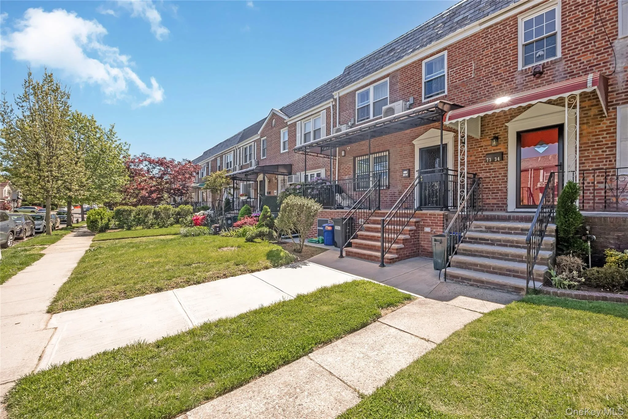 7334 174th Street, New York, NY, 3 Bedrooms Bedrooms, 6 Rooms Rooms,1 BathroomBathrooms,Residential,For Rent,174th,0,930172 7334 174th Street, New York, NY, 3 Bedrooms Bedrooms, 6 Rooms Rooms,1 BathroomBathrooms,Residential,For Rent,174th,0,930172