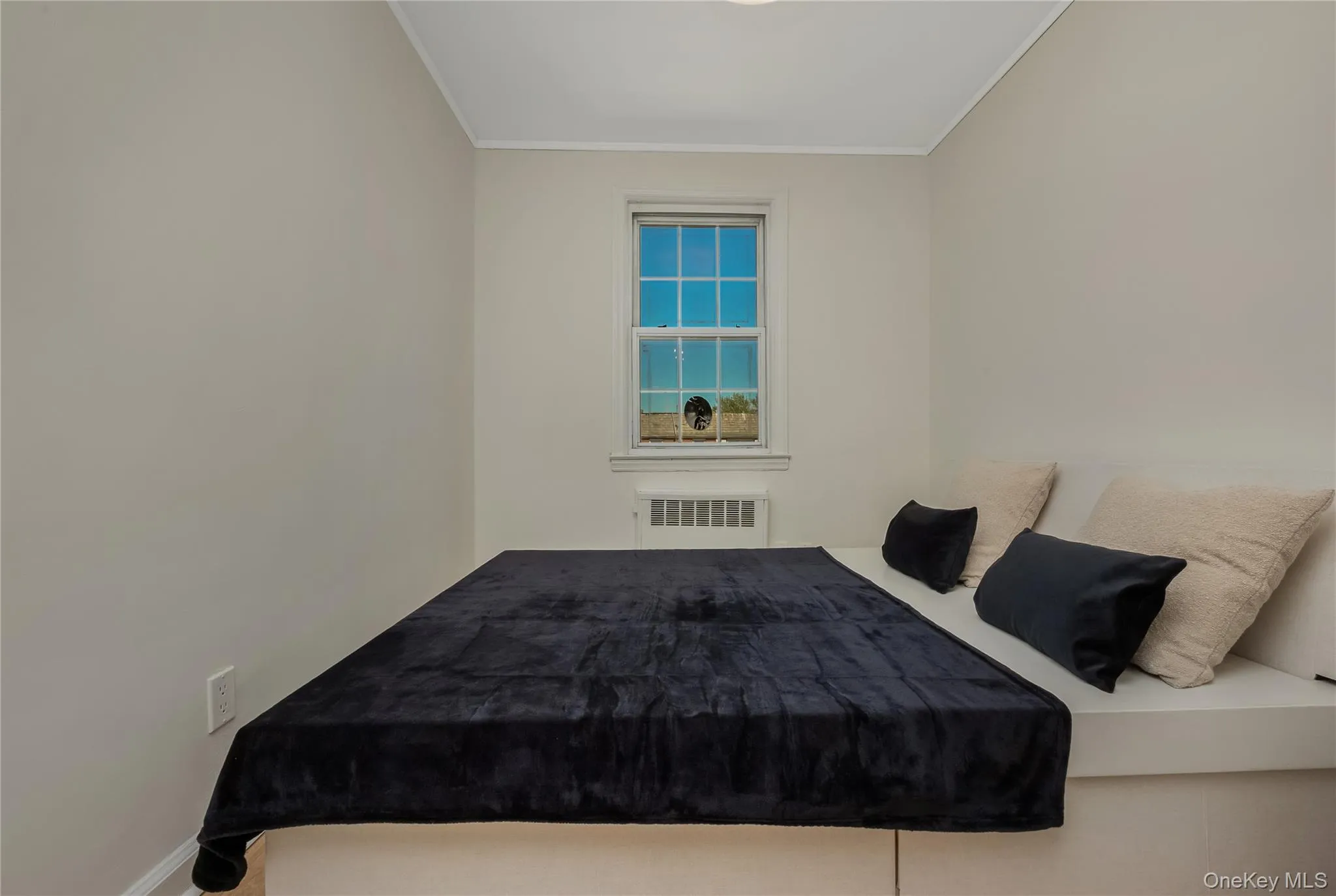 7334 174th Street, New York, NY, 3 Bedrooms Bedrooms, 6 Rooms Rooms,1 BathroomBathrooms,Residential,For Rent,174th,0,930172 7334 174th Street, New York, NY, 3 Bedrooms Bedrooms, 6 Rooms Rooms,1 BathroomBathrooms,Residential,For Rent,174th,0,930172