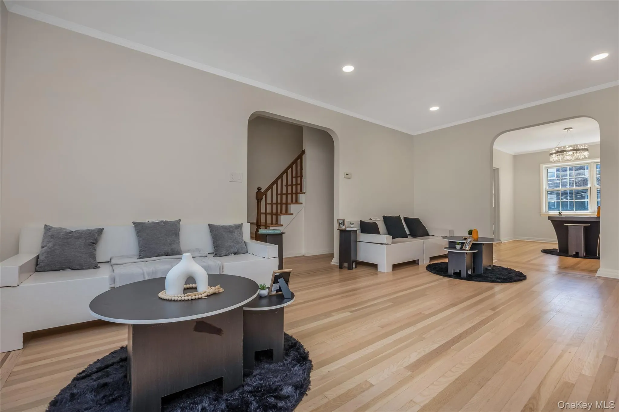 7334 174th Street, New York, NY, 3 Bedrooms Bedrooms, 6 Rooms Rooms,1 BathroomBathrooms,Residential,For Rent,174th,0,930172 7334 174th Street, New York, NY, 3 Bedrooms Bedrooms, 6 Rooms Rooms,1 BathroomBathrooms,Residential,For Rent,174th,0,930172