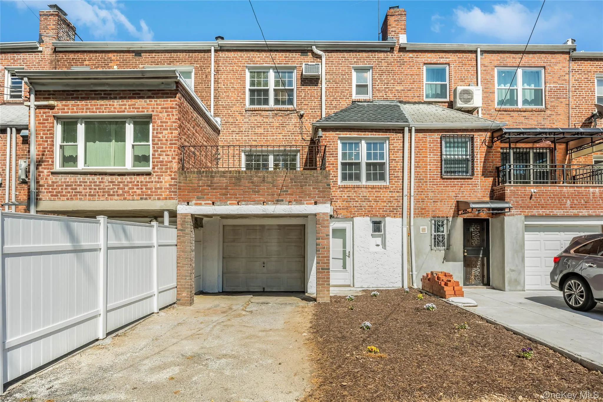 7334 174th Street, New York, NY, 3 Bedrooms Bedrooms, 6 Rooms Rooms,1 BathroomBathrooms,Residential,For Rent,174th,0,930172 7334 174th Street, New York, NY, 3 Bedrooms Bedrooms, 6 Rooms Rooms,1 BathroomBathrooms,Residential,For Rent,174th,0,930172