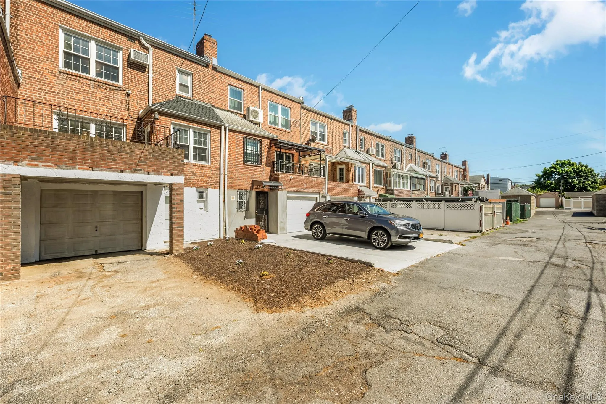 7334 174th Street, New York, NY, 3 Bedrooms Bedrooms, 6 Rooms Rooms,1 BathroomBathrooms,Residential,For Rent,174th,0,930172 7334 174th Street, New York, NY, 3 Bedrooms Bedrooms, 6 Rooms Rooms,1 BathroomBathrooms,Residential,For Rent,174th,0,930172