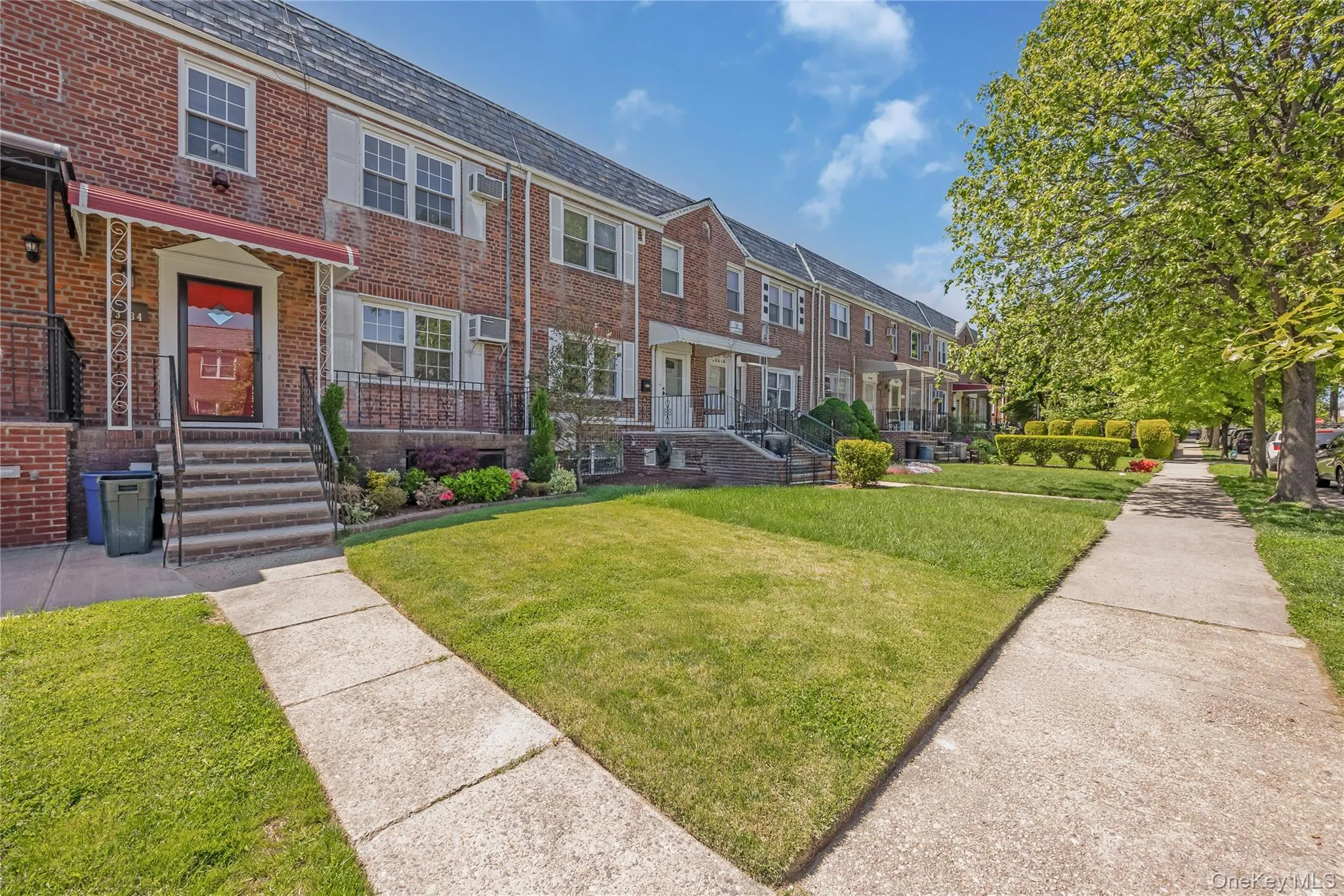 7334 174th Street, New York, NY, 3 Bedrooms Bedrooms, 6 Rooms Rooms,1 BathroomBathrooms,Residential,For Rent,174th,0,930172 7334 174th Street, New York, NY, 3 Bedrooms Bedrooms, 6 Rooms Rooms,1 BathroomBathrooms,Residential,For Rent,174th,0,930172
