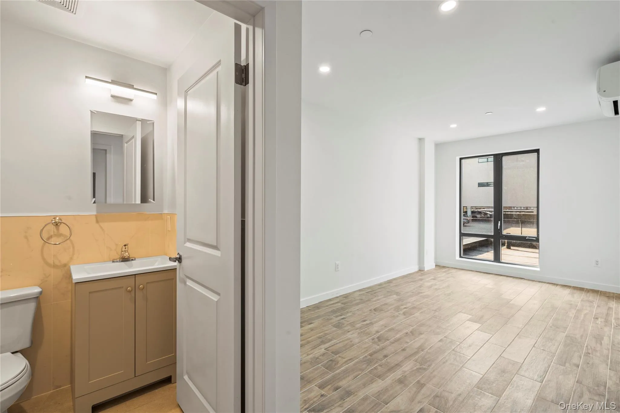 213-41 38th Ave, New York, NY, 2 Bedrooms Bedrooms, 4 Rooms Rooms,2 BathroomsBathrooms,Residential Lease,Idx,38th Ave,0,930244 213-41 38th Ave, New York, NY, 2 Bedrooms Bedrooms, 4 Rooms Rooms,2 BathroomsBathrooms,Residential Lease,Idx,38th Ave,0,930244