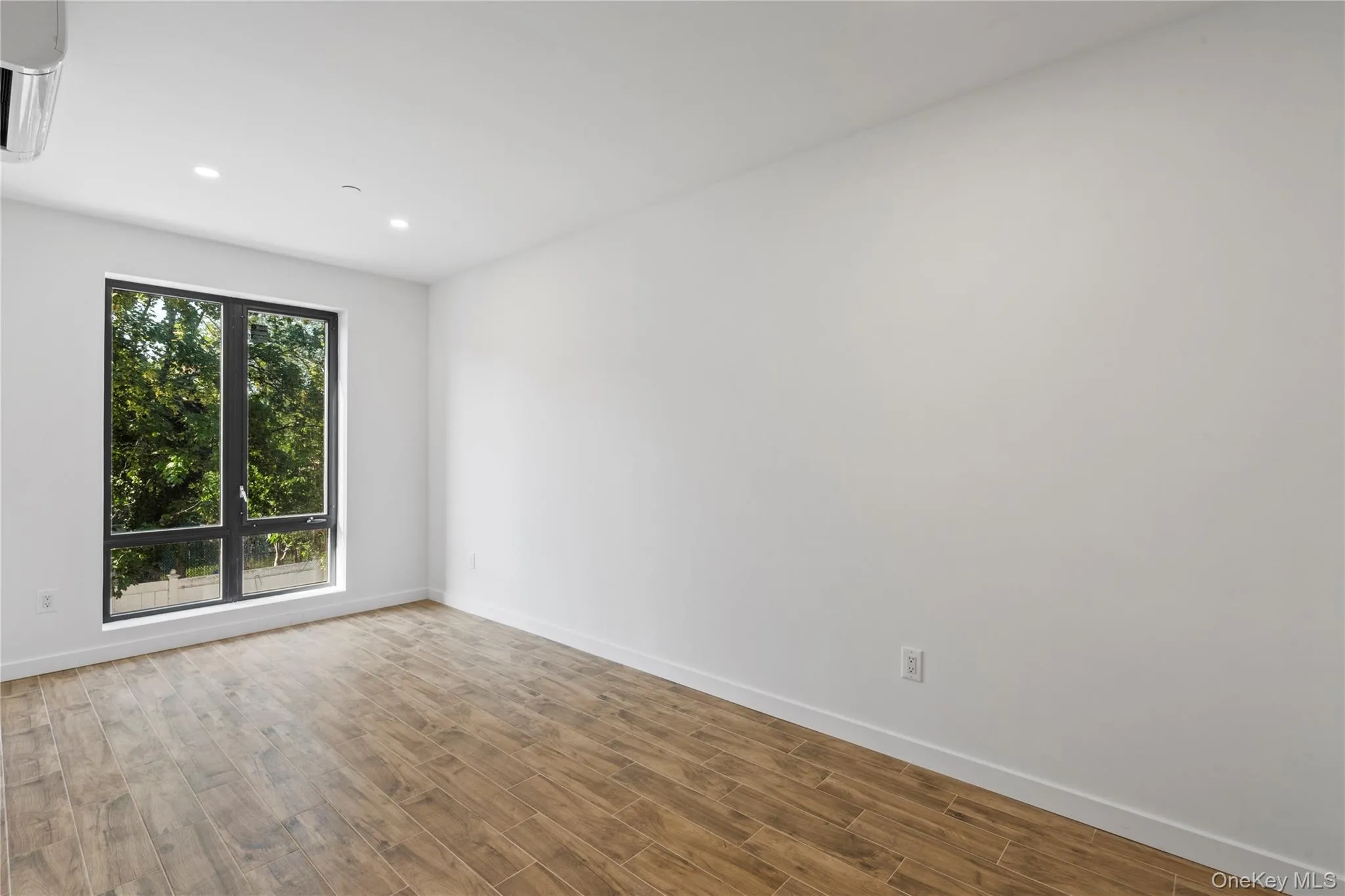 213-41 38th Ave, New York, NY, 2 Bedrooms Bedrooms, 4 Rooms Rooms,2 BathroomsBathrooms,Residential Lease,Idx,38th Ave,0,930244 213-41 38th Ave, New York, NY, 2 Bedrooms Bedrooms, 4 Rooms Rooms,2 BathroomsBathrooms,Residential Lease,Idx,38th Ave,0,930244
