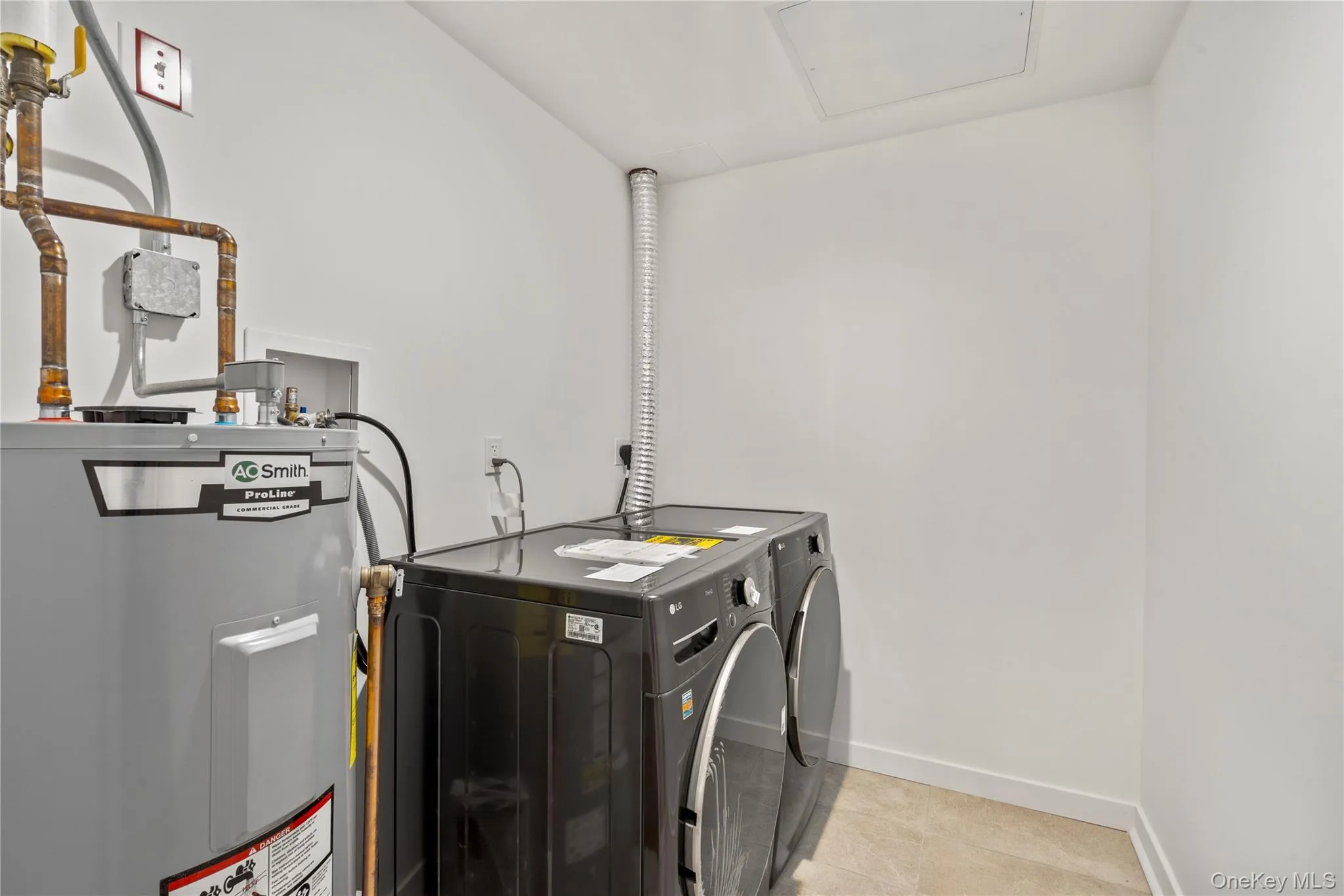 213-41 38th Ave, New York, NY, 2 Bedrooms Bedrooms, 4 Rooms Rooms,2 BathroomsBathrooms,Residential Lease,Idx,38th Ave,0,930244 213-41 38th Ave, New York, NY, 2 Bedrooms Bedrooms, 4 Rooms Rooms,2 BathroomsBathrooms,Residential Lease,Idx,38th Ave,0,930244