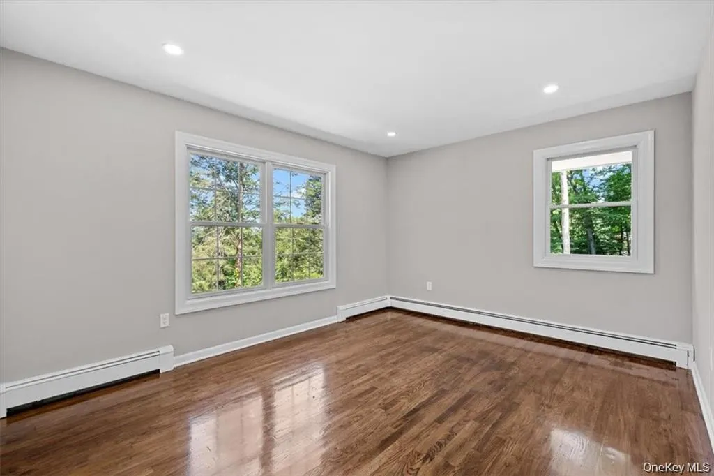 54 Brothers Road, Beekman, NY, 2 Bedrooms Bedrooms, 5 Rooms Rooms,1 BathroomBathrooms,Residential Lease,Idx,Brothers,0,930262 54 Brothers Road, Beekman, NY, 2 Bedrooms Bedrooms, 5 Rooms Rooms,1 BathroomBathrooms,Residential Lease,Idx,Brothers,0,930262