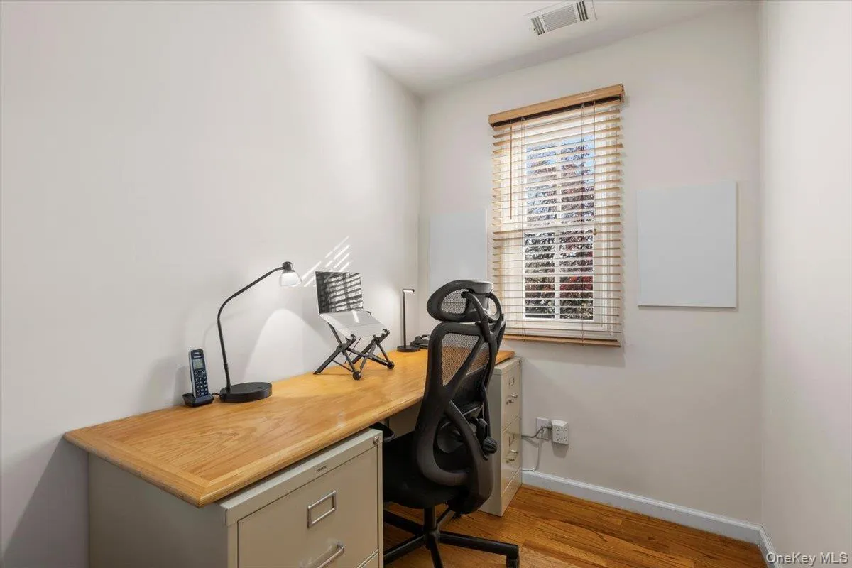 Bonus office space between second & third floors Bonus office space between second & third floors