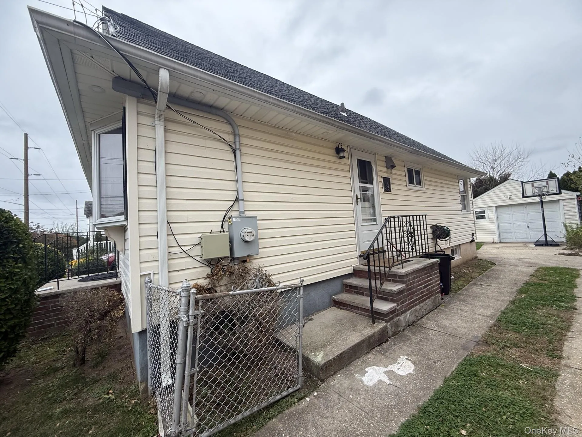 573 Lakeville Road, North Hempstead, NY, 4 Bedrooms Bedrooms, 7 Rooms Rooms,2 BathroomsBathrooms,Residential Lease,Idx,Lakeville,0,930335 573 Lakeville Road, North Hempstead, NY, 4 Bedrooms Bedrooms, 7 Rooms Rooms,2 BathroomsBathrooms,Residential Lease,Idx,Lakeville,0,930335