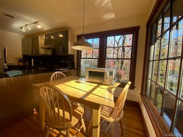 235 Piermont Avenue, Orangetown, NY, 2 Bedrooms Bedrooms, 6 Rooms Rooms,1 BathroomBathrooms,Residential Lease,Idx,Piermont,0,930359 235 Piermont Avenue, Orangetown, NY, 2 Bedrooms Bedrooms, 6 Rooms Rooms,1 BathroomBathrooms,Residential Lease,Idx,Piermont,0,930359