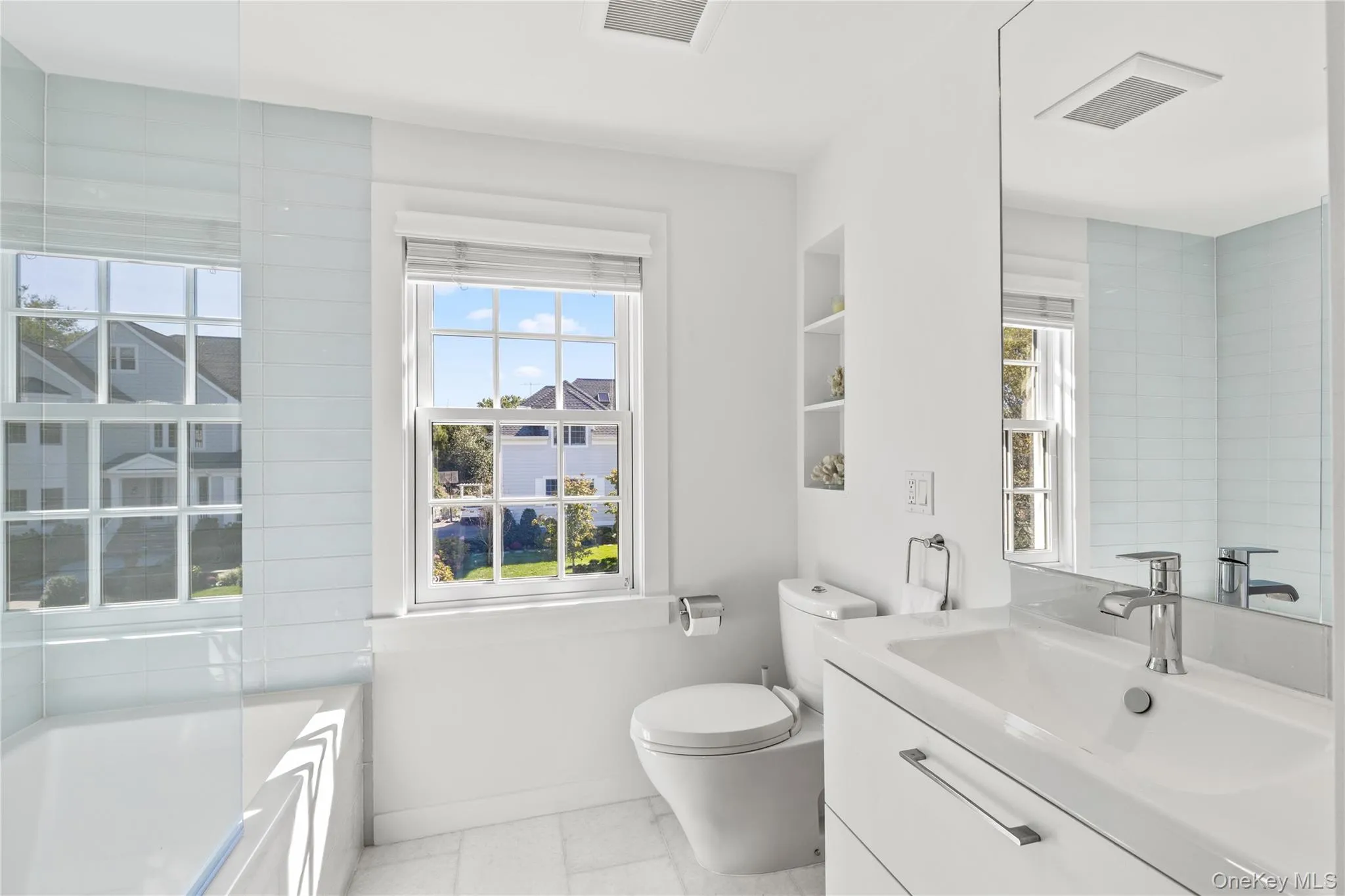 1357 Flagler Drive, Mamaroneck, NY, 6 Bedrooms Bedrooms, 10 Rooms Rooms,4 BathroomsBathrooms,Residential,For Rent,Flagler,0,930398 1357 Flagler Drive, Mamaroneck, NY, 6 Bedrooms Bedrooms, 10 Rooms Rooms,4 BathroomsBathrooms,Residential,For Rent,Flagler,0,930398