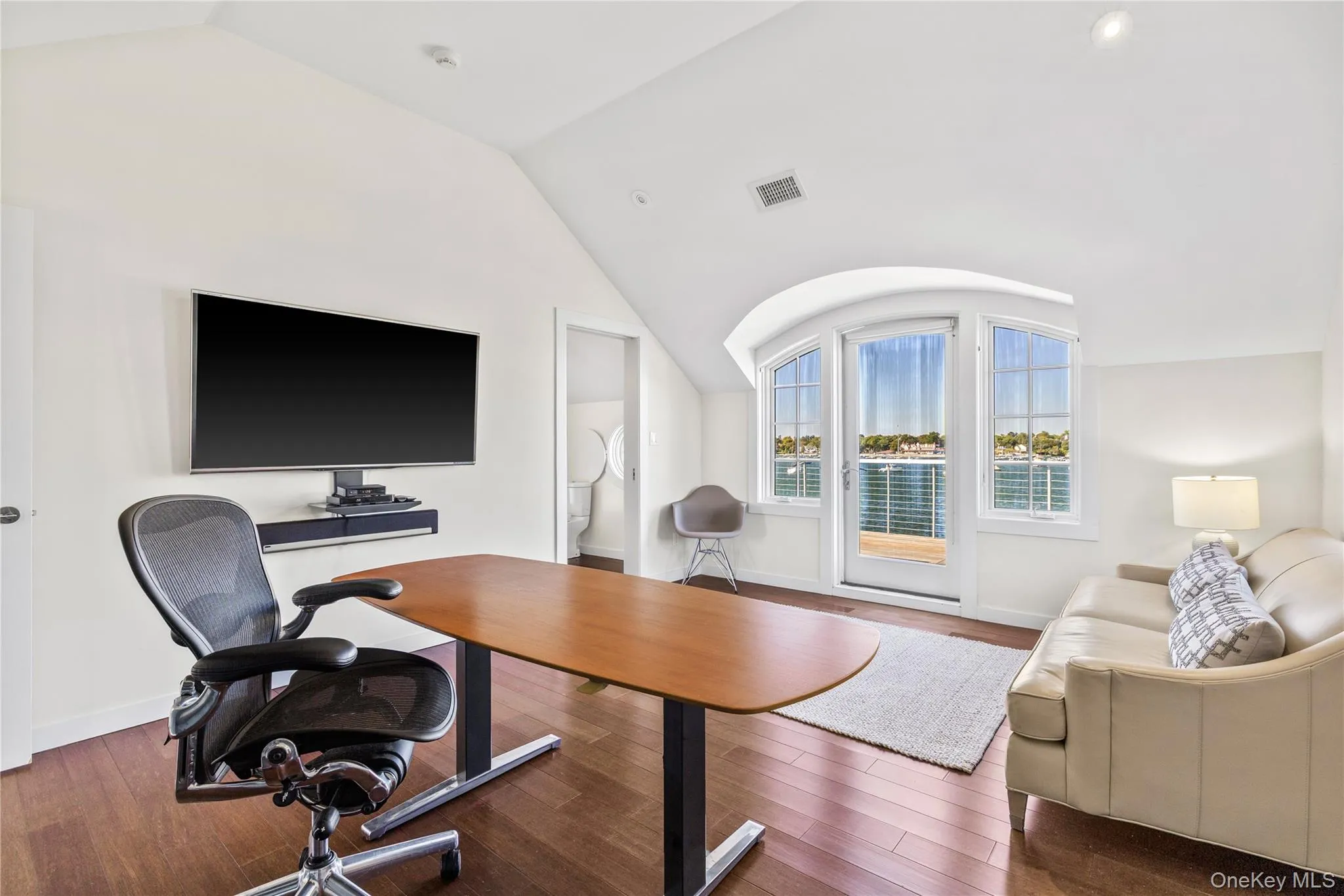 1357 Flagler Drive, Mamaroneck, NY, 6 Bedrooms Bedrooms, 10 Rooms Rooms,4 BathroomsBathrooms,Residential,For Rent,Flagler,0,930398 1357 Flagler Drive, Mamaroneck, NY, 6 Bedrooms Bedrooms, 10 Rooms Rooms,4 BathroomsBathrooms,Residential,For Rent,Flagler,0,930398