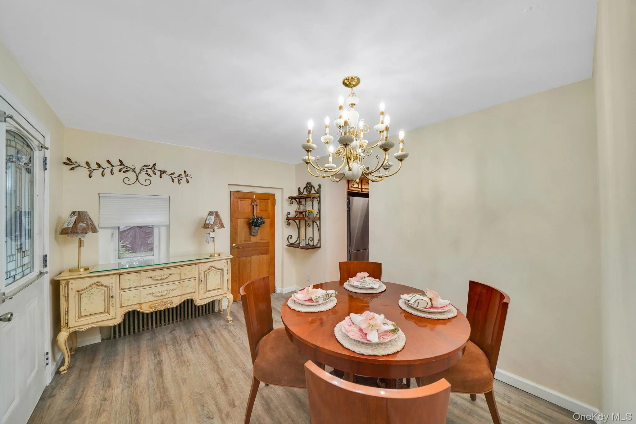 10 Siracusa Boulevard, Smithtown, NY, 1 Bedroom Bedrooms, 6 Rooms Rooms,1 BathroomBathrooms,Residential Lease,Idx,Siracusa,0,930450 10 Siracusa Boulevard, Smithtown, NY, 1 Bedroom Bedrooms, 6 Rooms Rooms,1 BathroomBathrooms,Residential Lease,Idx,Siracusa,0,930450