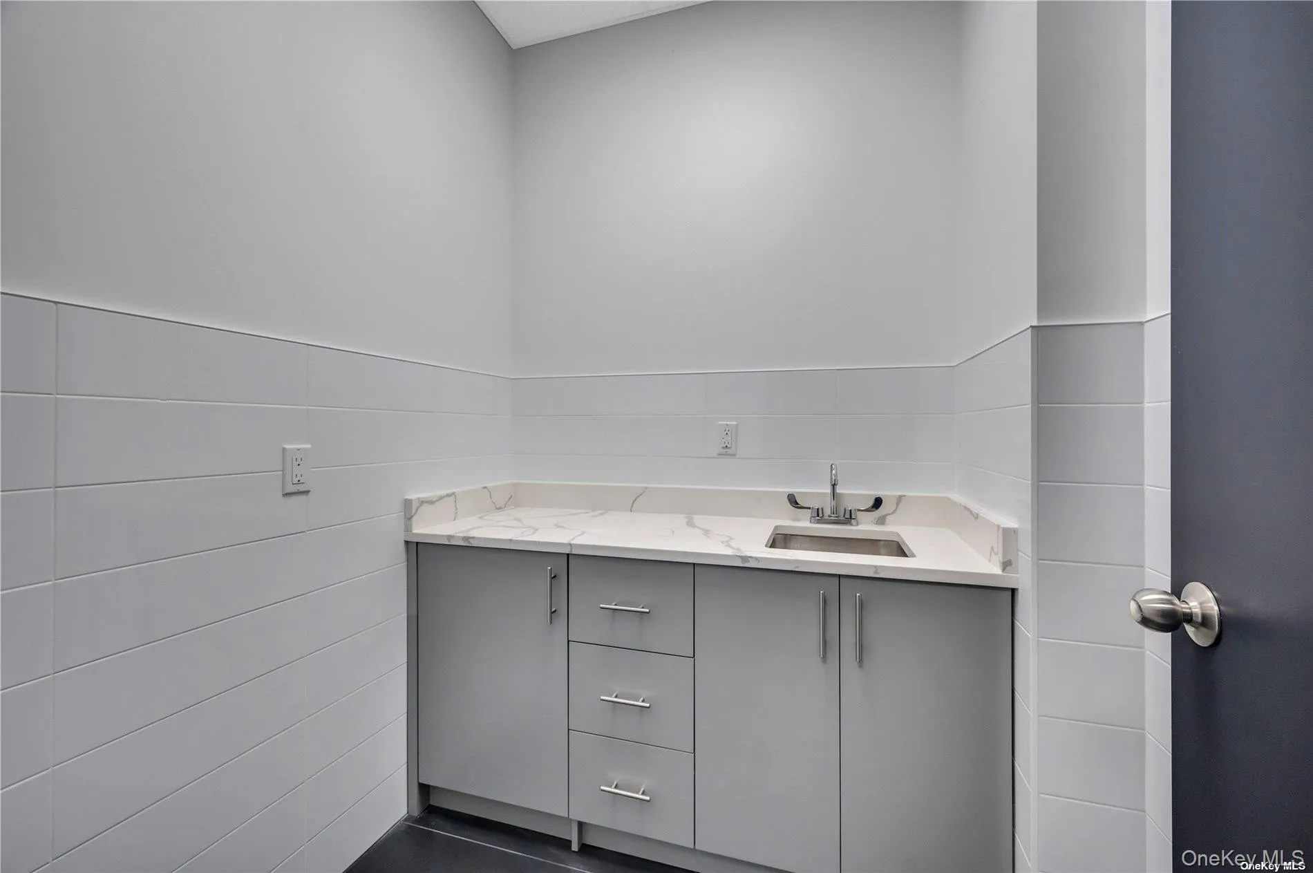 241 Shore Road, North Hempstead, NY, ,Commercial Lease,Idx,Shore,0,930505 241 Shore Road, North Hempstead, NY, ,Commercial Lease,Idx,Shore,0,930505