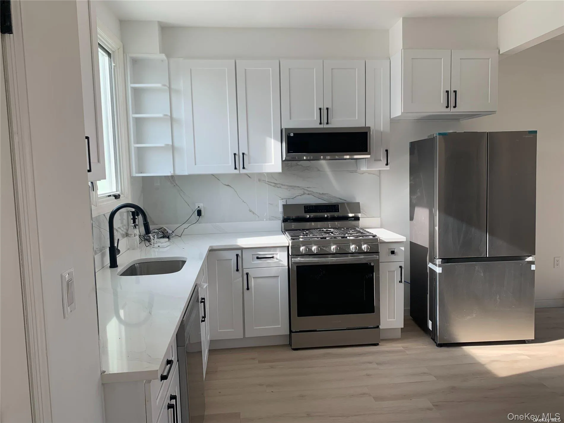 258-16 2nd Floor Hillside Avenue, New York, NY, 2 Bedrooms Bedrooms, 5 Rooms Rooms,1 BathroomBathrooms,Residential Lease,Idx,Hillside Avenue,0,930604 258-16 2nd Floor Hillside Avenue, New York, NY, 2 Bedrooms Bedrooms, 5 Rooms Rooms,1 BathroomBathrooms,Residential Lease,Idx,Hillside Avenue,0,930604