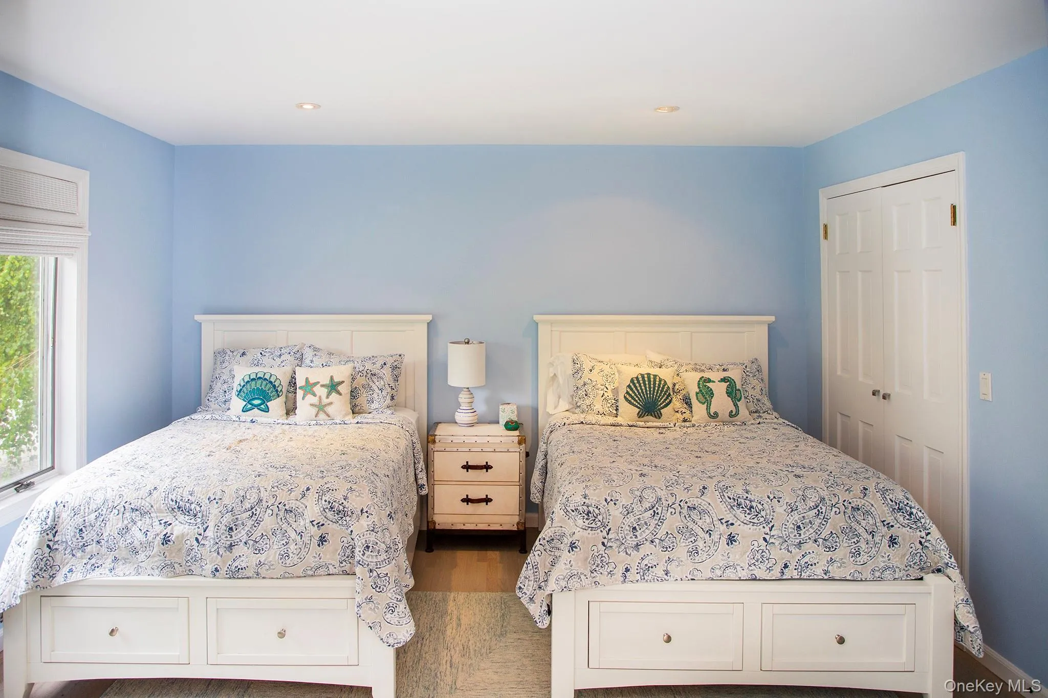 2nd bedroom 2nd bedroom