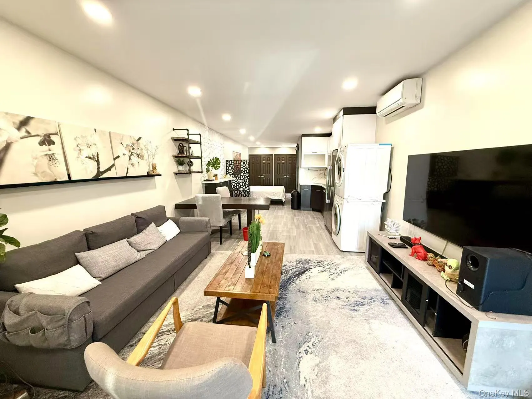 215-48 24th Avenue, New York, NY, 4 Bedrooms Bedrooms, 10 Rooms Rooms,5 BathroomsBathrooms,Residential,For Rent,24th,0,930644 215-48 24th Avenue, New York, NY, 4 Bedrooms Bedrooms, 10 Rooms Rooms,5 BathroomsBathrooms,Residential,For Rent,24th,0,930644