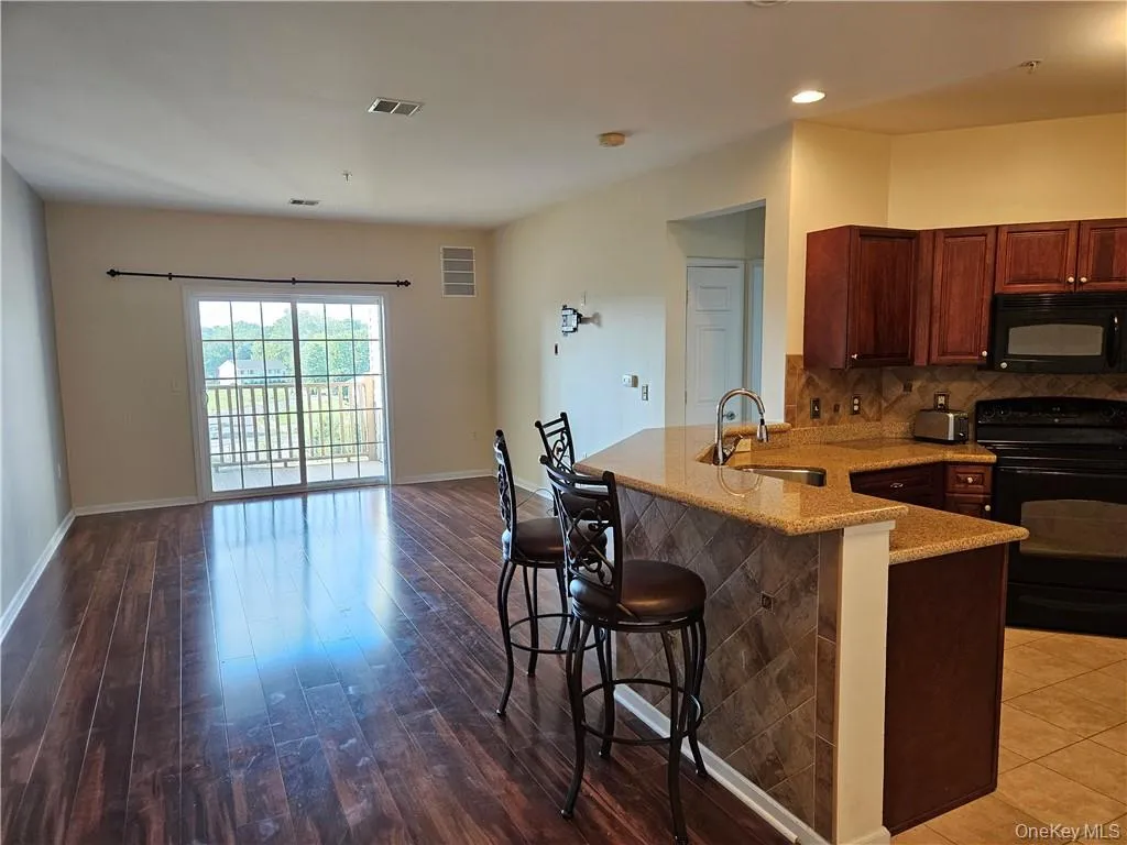 934 Tower Ridge Circle, Wallkill, NY, 2 Bedrooms Bedrooms, 5 Rooms Rooms,2 BathroomsBathrooms,Residential Lease,Idx,Tower Ridge,0,930661 934 Tower Ridge Circle, Wallkill, NY, 2 Bedrooms Bedrooms, 5 Rooms Rooms,2 BathroomsBathrooms,Residential Lease,Idx,Tower Ridge,0,930661