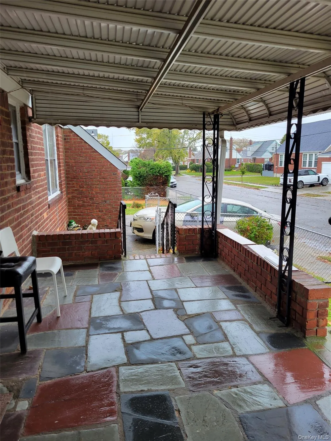 View of patio / terrace featuring a residential view View of patio / terrace featuring a residential view