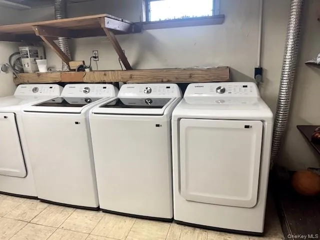 Laundry area featuring washer and dryer Laundry area featuring washer and dryer