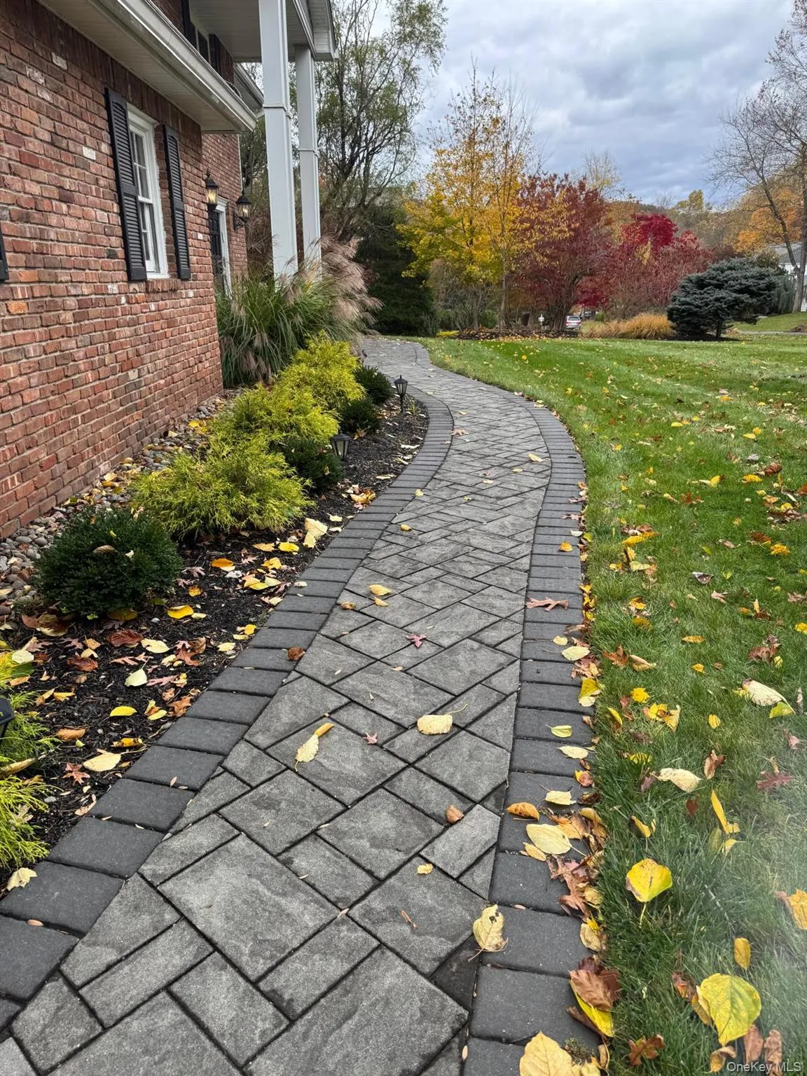 24 Beaumont Drive, Clarkstown, NY, 5 Bedrooms Bedrooms, 10 Rooms Rooms,3 BathroomsBathrooms,Residential Lease,Idx,Beaumont,0,930705 24 Beaumont Drive, Clarkstown, NY, 5 Bedrooms Bedrooms, 10 Rooms Rooms,3 BathroomsBathrooms,Residential Lease,Idx,Beaumont,0,930705