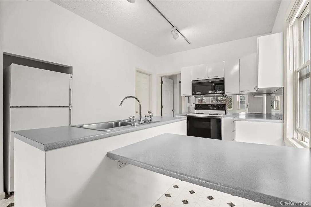 54 Wildey Street, Greenburgh, NY, 1 Bedroom Bedrooms, 3 Rooms Rooms,1 BathroomBathrooms,Residential Lease,Idx,Wildey,0,930839 54 Wildey Street, Greenburgh, NY, 1 Bedroom Bedrooms, 3 Rooms Rooms,1 BathroomBathrooms,Residential Lease,Idx,Wildey,0,930839