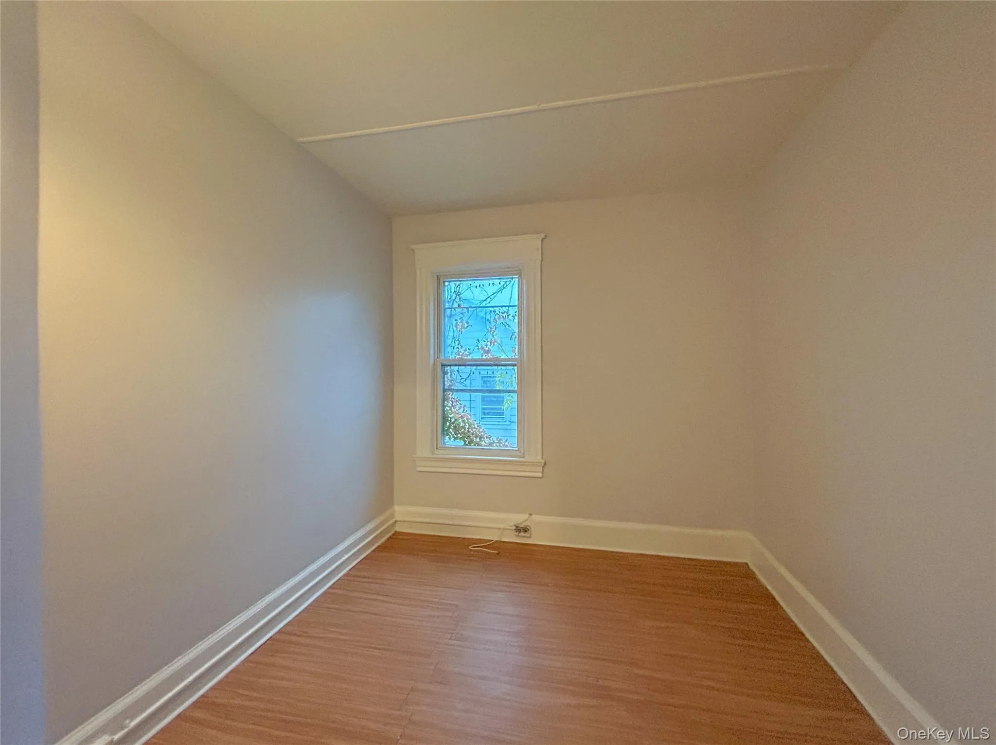 85 Hamilton Street, Poughkeepsie, NY, 3 Bedrooms Bedrooms, 6 Rooms Rooms,1 BathroomBathrooms,Residential Lease,Idx,Hamilton,0,930842 85 Hamilton Street, Poughkeepsie, NY, 3 Bedrooms Bedrooms, 6 Rooms Rooms,1 BathroomBathrooms,Residential Lease,Idx,Hamilton,0,930842