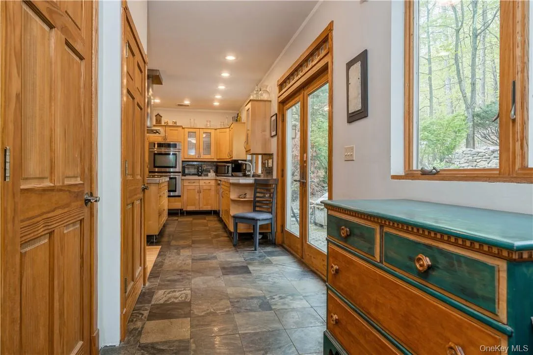 17 Seneca Hill, Warwick (town), NY, 3 Bedrooms Bedrooms, 9 Rooms Rooms,3 BathroomsBathrooms,Residential,For Rent,Seneca,0,930854 17 Seneca Hill, Warwick (town), NY, 3 Bedrooms Bedrooms, 9 Rooms Rooms,3 BathroomsBathrooms,Residential,For Rent,Seneca,0,930854