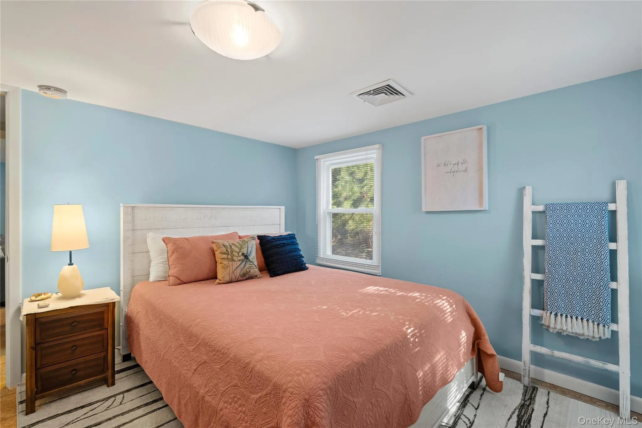 1 of 4 Bedrooms 1 of 4 Bedrooms
