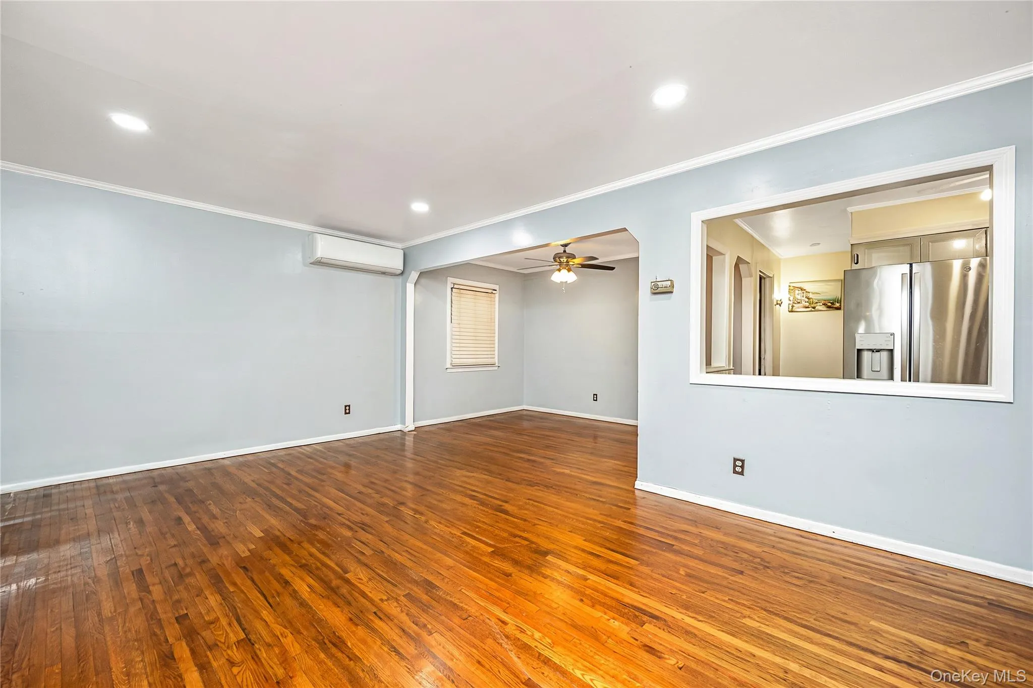 25711 147th Avenue, New York, NY, 3 Bedrooms Bedrooms, 7 Rooms Rooms,1 BathroomBathrooms,Residential,For Rent,147th,0,930993 25711 147th Avenue, New York, NY, 3 Bedrooms Bedrooms, 7 Rooms Rooms,1 BathroomBathrooms,Residential,For Rent,147th,0,930993