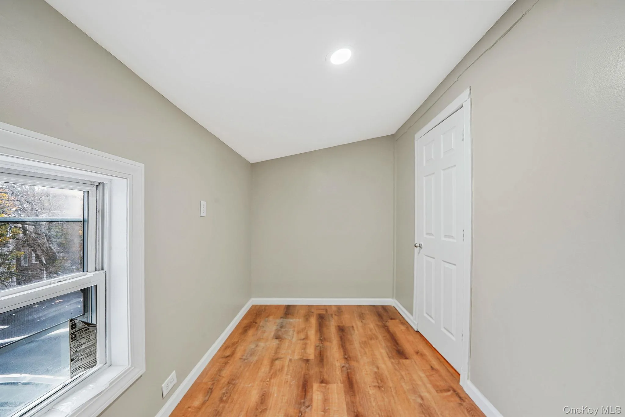 155 Hawthorne Avenue, Yonkers, NY, 6 Bedrooms Bedrooms, 11 Rooms Rooms,2 BathroomsBathrooms,Residential,For Rent,Hawthorne,0,931038 155 Hawthorne Avenue, Yonkers, NY, 6 Bedrooms Bedrooms, 11 Rooms Rooms,2 BathroomsBathrooms,Residential,For Rent,Hawthorne,0,931038