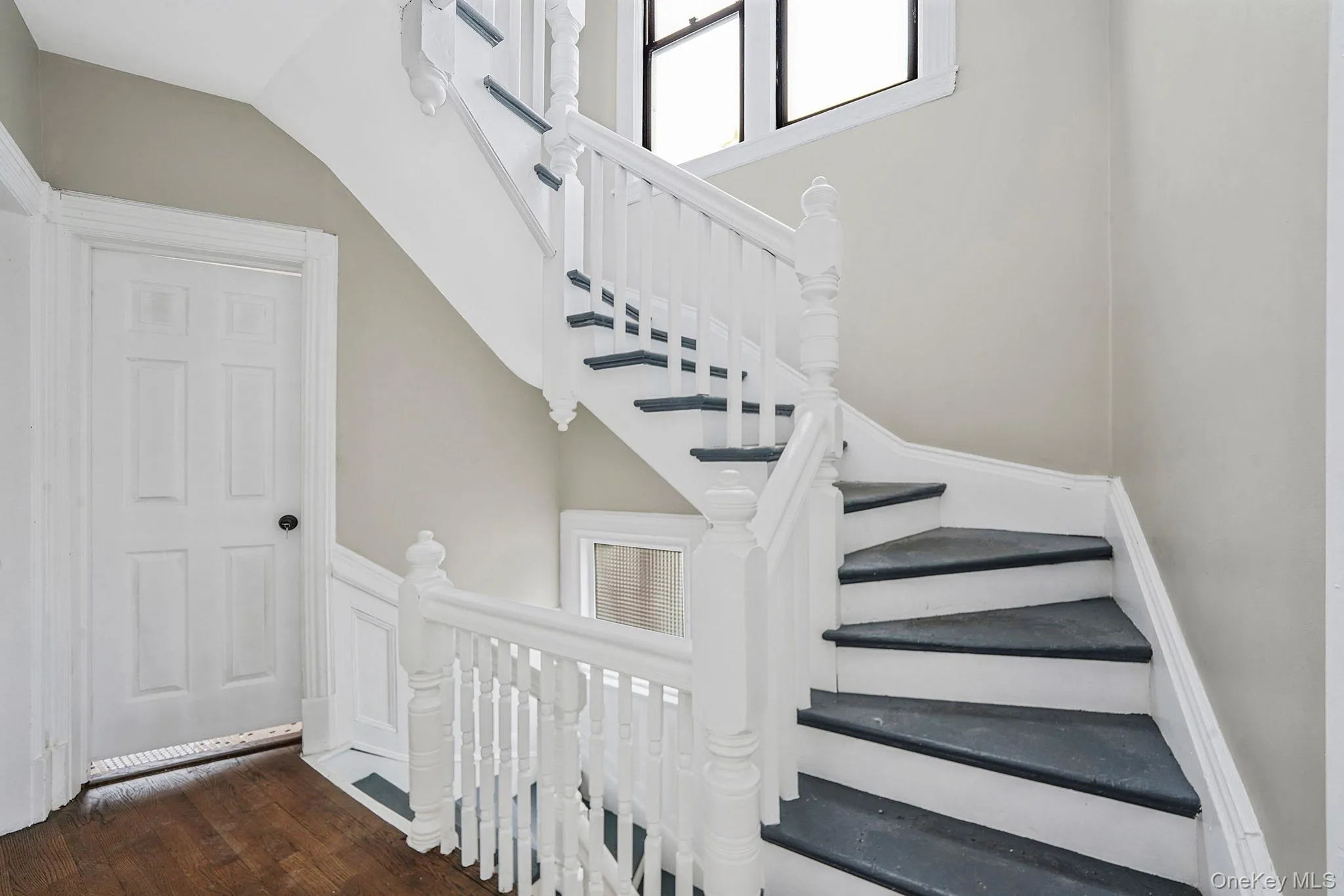 155 Hawthorne Avenue, Yonkers, NY, 6 Bedrooms Bedrooms, 11 Rooms Rooms,2 BathroomsBathrooms,Residential,For Rent,Hawthorne,0,931038 155 Hawthorne Avenue, Yonkers, NY, 6 Bedrooms Bedrooms, 11 Rooms Rooms,2 BathroomsBathrooms,Residential,For Rent,Hawthorne,0,931038