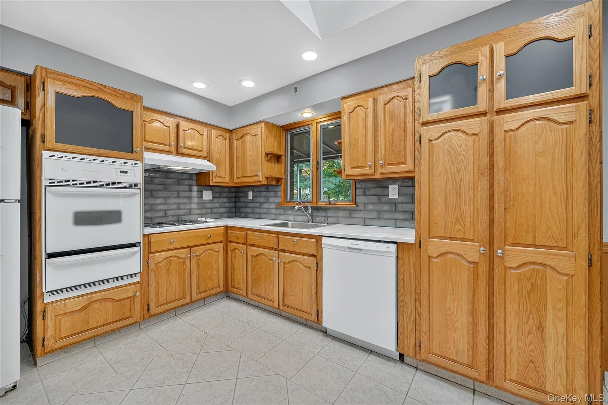 1 Wesel Road, Clarkstown, NY, 3 Bedrooms Bedrooms, 8 Rooms Rooms,2 BathroomsBathrooms,Residential Lease,Idx,Wesel,0,931115 1 Wesel Road, Clarkstown, NY, 3 Bedrooms Bedrooms, 8 Rooms Rooms,2 BathroomsBathrooms,Residential Lease,Idx,Wesel,0,931115