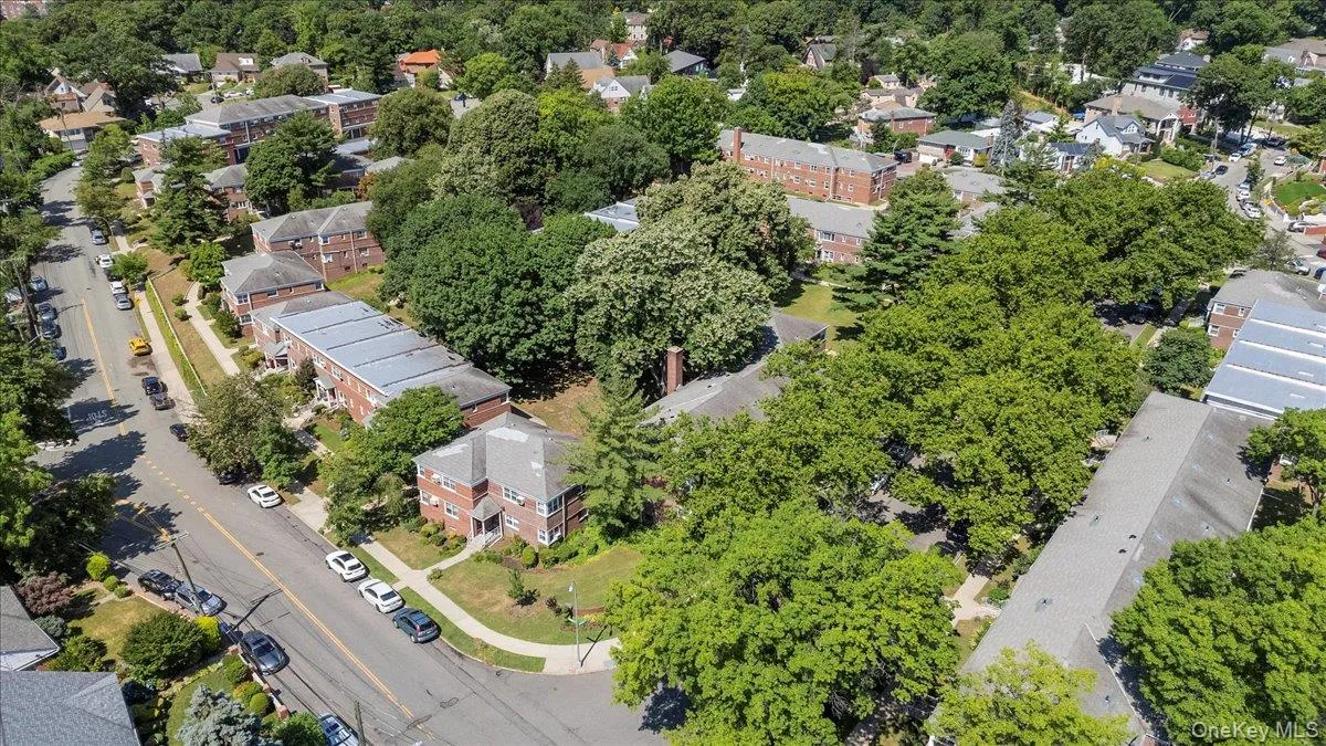Aerial overview of property's location Aerial overview of property's location